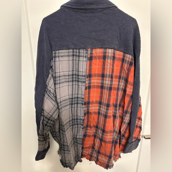 Oli & Hali Multi-Flannel Top - Picture 10 of 10